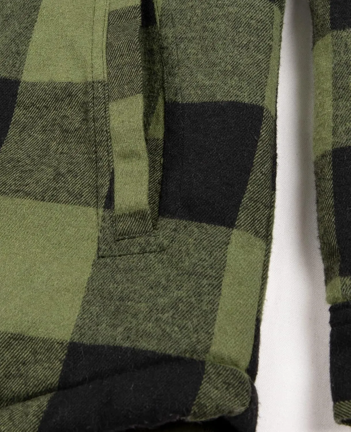 ThCreasa Womens Sherpa Lined Plaid Hooded Flannel Jacket with Hand Pockets Button Down Shirt Jackets